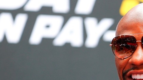 Mayweather dijo que no le tenían ningún respeto a Oscar de la Hoya.