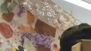 Los niños pueden visitar ahora lugares históricos y naturales sin moverse del aula.