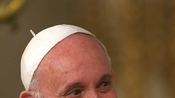 El nuevo tema de "El divo de Juárez" es también una canción de amor a su ciudad.