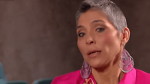 Lorena Meritano le pide disculpas a su todavía marido legal por haber ventilado que él le había pedido el divorcio a días de que ella se hiciera cirugías preventivas contra el cáncer.