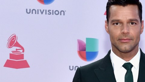 "Hoy me uno a las miles de personas que solicitan al presidente Barack Obama la excarcelación de nuestro hermano", ha escrito.