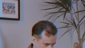 Este es uno de los sketches de la plataforma "Mas Mejor", con Fred Armisen y Horatio Sanz.