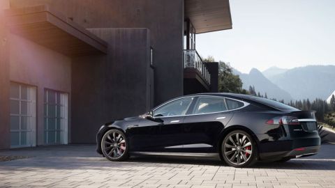 tesla s