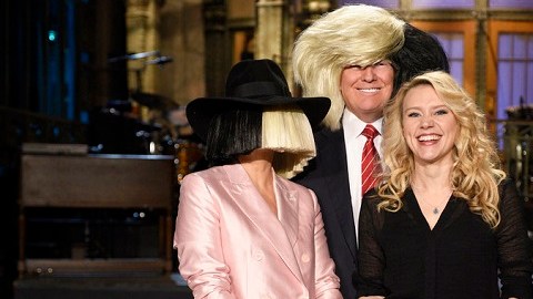 Donald Trump en uno de los sketches de "Saturday Night Live" en noviembre.