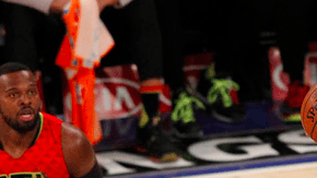 Arron Afflalo (4) durante el juego contra Atlanta.