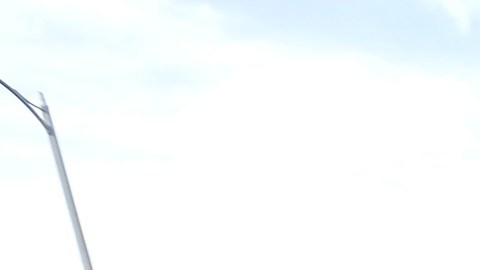 Raul Reyes lleva 27 años sin viajar a su país.