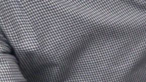 02/29/16 /LOS ANGELES/Jose Sarmiento with his wife Magnolia and young children, Meliz and Josue, file their income taxes at the Los Angeles Mexican consulate as part of a new free service. (Photo by Aurelia Ventura/La Opinion)