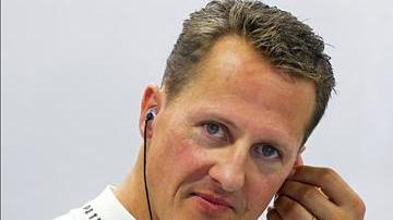 A finales de 2013, Schumacher sufrió un accidente esquiando, el cual tuvo consecuencias fatales.