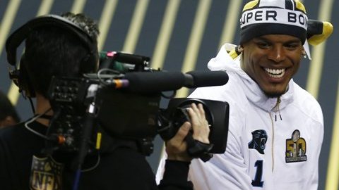 Cam Newton, será una verdadera fiera en el campo del Super Bowl 50.