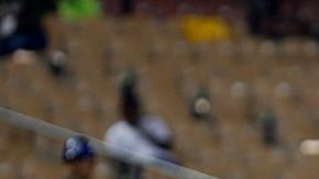 Wilber Pérez de Ciego de Ávila de Cuba, lanza la bola en el juego contra los Cangrejeros de Santurce durante un juego de la Serie del Caribe 2016.