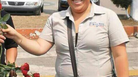 La periodista Anabel Flores Salazar fue sacada de su domicilio.