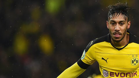 El delantero asegura que emula a Hugo Sánchez en algunas jugadas.