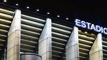 Los directivos del conjunto madrileño no quieren que haya faltas de respeto hacia la nación y hacia el Rey.