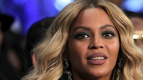 A Beyoncé le han llovido las críticas, pero también los elogios, por su polémica actuación.
