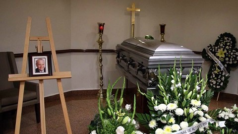 Así lució el féretro de Carlos Cámara en una funeraria de la Ciudad de México.