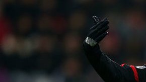Además del Bayern Múnich, Arsenal y Liverpool quieren a Chicharito.