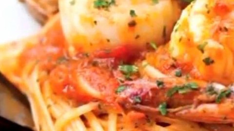 La perla se encontraba en el interior de una almeja.