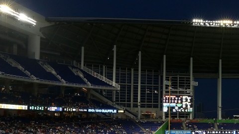 Vista general del Marlins Park, donde podría jugarse la próxima Serie del Caribe.