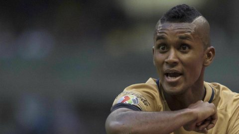 Por fortuna, el jugador se encuentra bien, concentrado con su club en Veracruz.