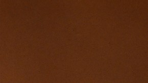 West montó tal espectáculo entre bambalinas que Kim Kardashian tuvo que abandonar su asiento entre el público para calmarle.