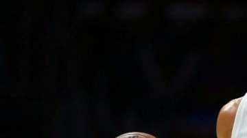 Blake Griffin sólo se perderá algunos juegos con los Clippers mientras sana su mano fracturada.