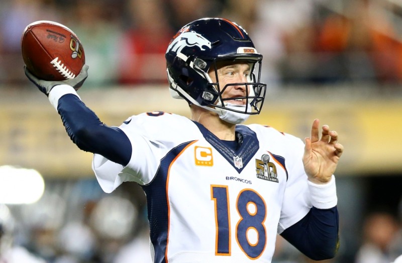 Peyton Manning no sabía que este sería su último pase completo en su carrera.