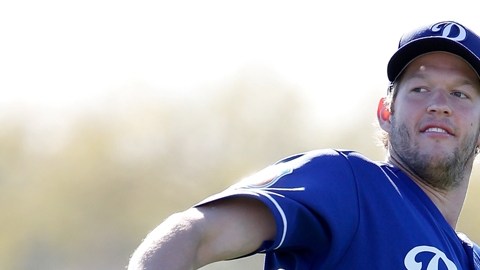 Clayton Kershaw de Los Angeles Dodgers durante el spring training del equipo en Camelback Ranch, Glendale, Arizona.