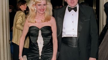Donald e Ivana Trump formaron en los años 80 una de las parejas más poderosas en NY.