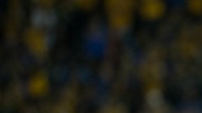 En redes sociales circulan las fotos del papá y hermano del futbolista tatuándose el escudo de Tigres.