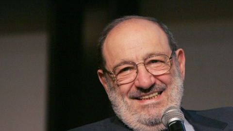 Eco será para muchos lectores el hombre que escribió "El nombre de la rosa".