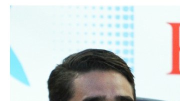 Guillermo Ochoa y Carlos Kameni. Foto:Mexsport.