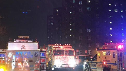 Los agentes fueron baleados en Melrose Houses, de El Bronx.