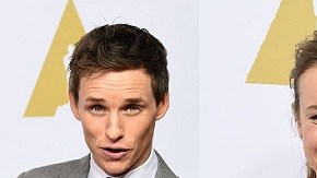 Los nominados Eddie Redmayne, Brie Larson y Sylvester Stallone en su paso por la alfombra roja previo al almuerzo para los nominados del Oscar este año.