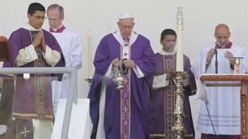 El papa Francisco visita a un Michoacán lleno de violencia por culpa del narco.