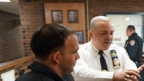 Policia de NY con nuevas tecnologías móviles