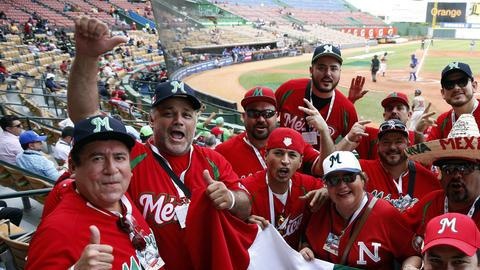 Los aficionados mexicanos pusieron la fiesta en cada una de las jornadas de la Serie del Caribe.
