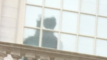 Leticia Pazmina junto con las pequeñas empresarias Blanca Narvaez y Elia Campos, que piden al alcalde más vivienda asequible para conservar a sus clientes y negocios./A.B.N.