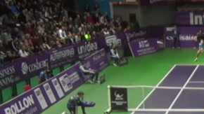 No es la primera vez que Brown hace una jugada de este estilo.