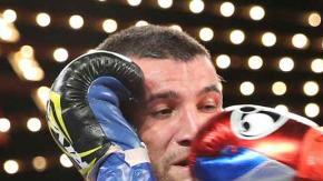 Verdejo (der) busca conectar a Silva.