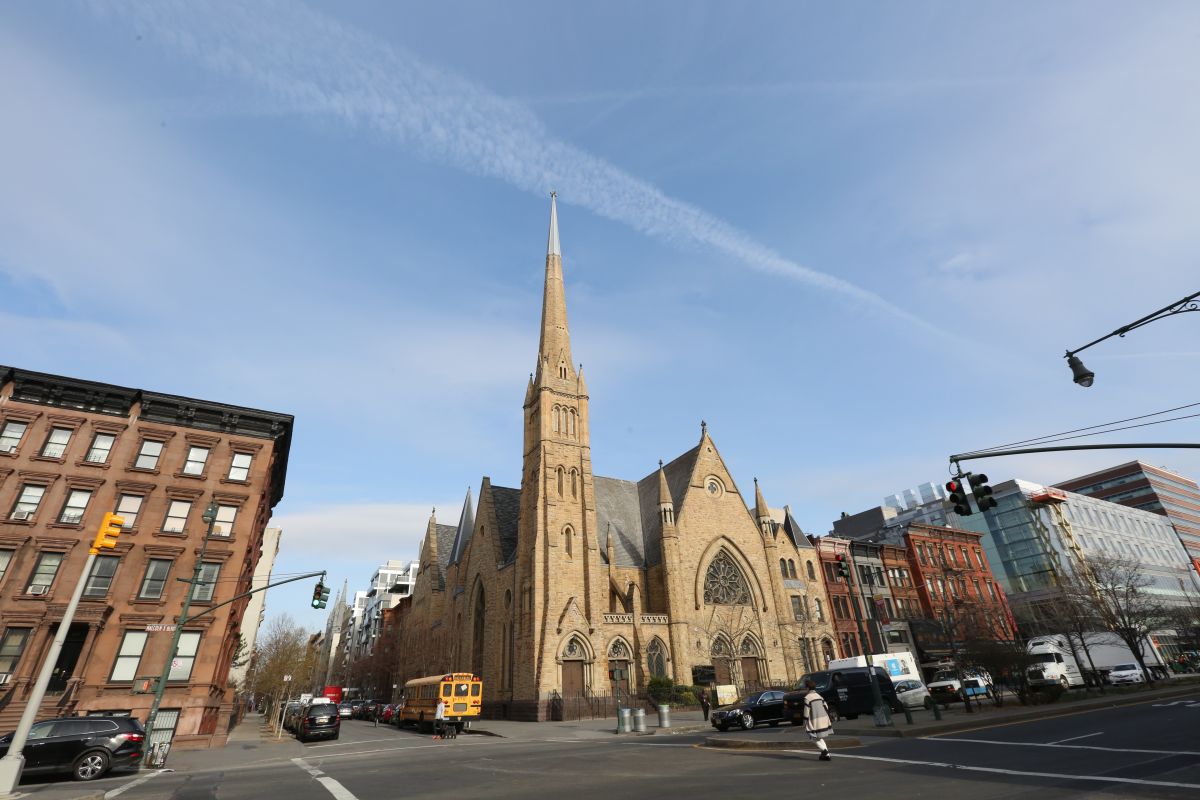 Ephesus Seventh-Day Adventist Church en Avenida Lenox y Calle Oeste 123 en Harlem.
Foto Mariela Lombard/El Diario NY.