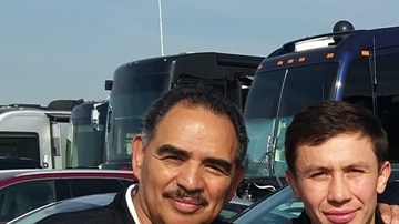 'GGG' pasó un día en las carreras.