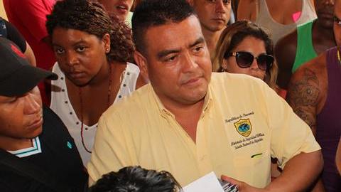 Cubanos varados en Panamá piden solución.