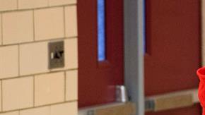 La encuesta se hizo pública en el llamado "supermartes", día en que se celebran primarias y caucus en varios estados.