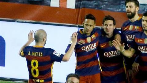 Barcelona y Messi, implacables en el campo de Vallecas.