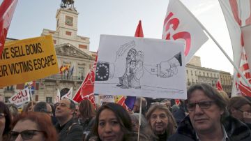 Varias ciudades europeas se han manifestado en contra del acuerdo entre la Unión Europea y Turquia sobre los refugiados.