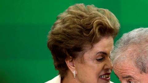 La presidenta de Brasil Dilma Rouseff y el exmandatario Inácio Lula Da Silva