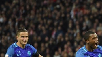 Los holandeses pisaron Wembley con fuerza con la motivación extra de homenajear a Cruyff.