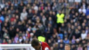 El delantero publicó un mensaje en Twitter en contra de sus detractores.