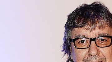 Bill Wyman se reunió con sus excompañeros solo para celebrar los 50 años del grupo y siguió con una carrera con su banda.