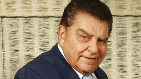 Don Francisco, con 53 de sus 75 años dedicados a ese medio, vuelve a la televisión con Telemundo.